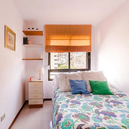 Cruz Harbor Views: Seaside Prime Location Apartamento *